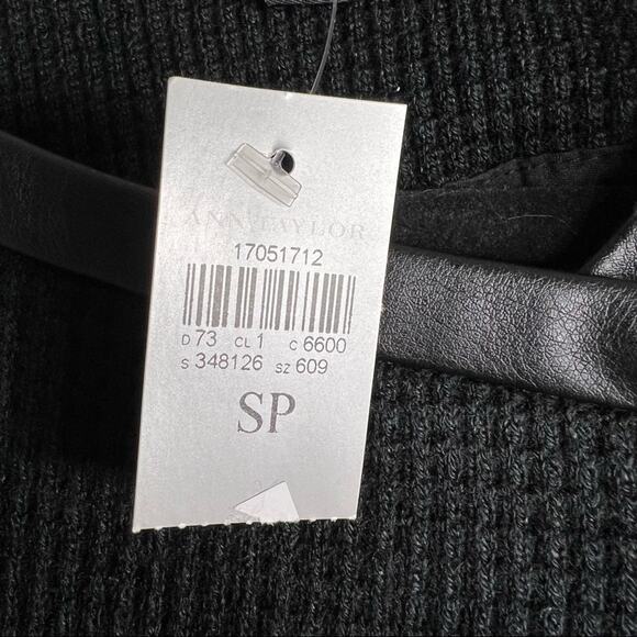 ANN TAYLOR Zippered Black Jacket NWT in Small Petite - Picture 3 of 6